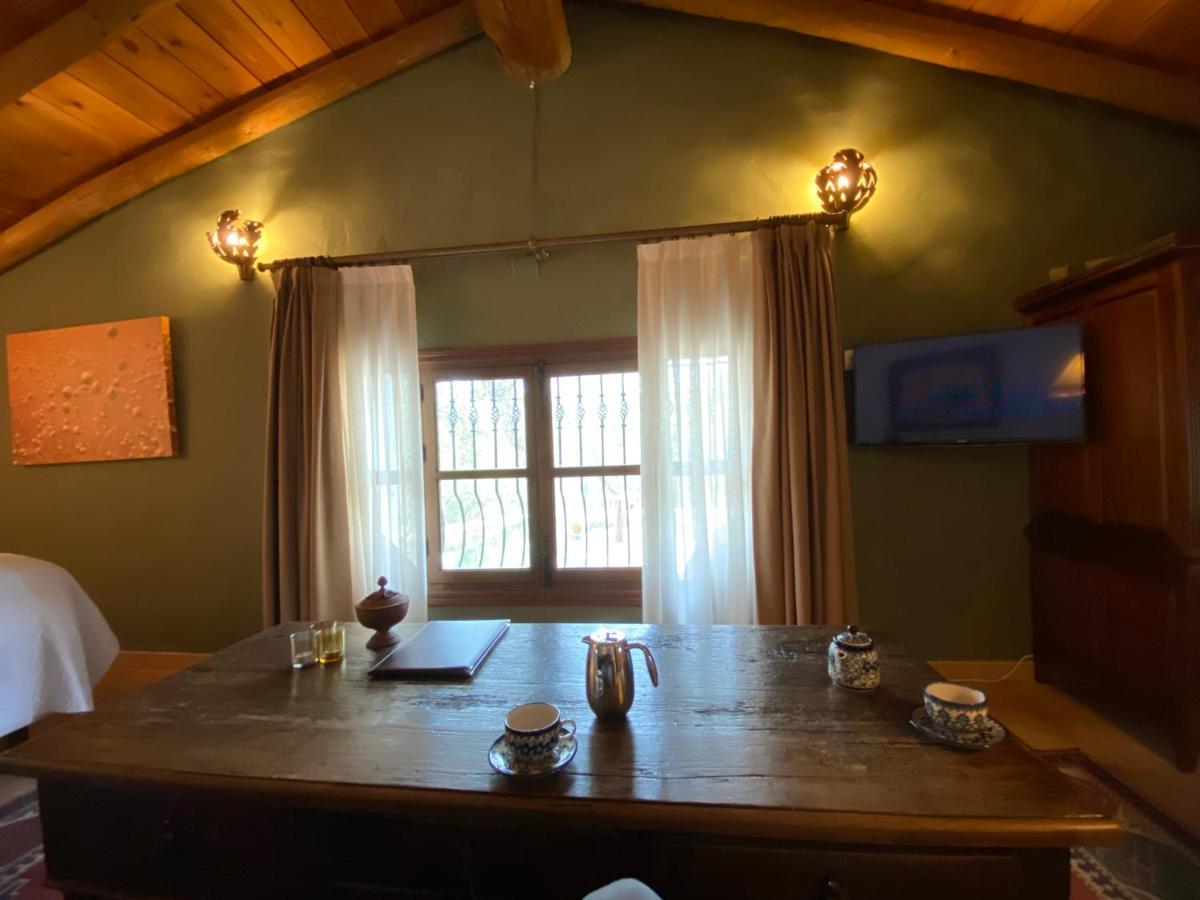 Valle Del Arroyo Casas Rurales - B&B - Solo Adultos Cortelazor Exterior photo